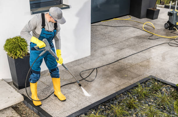 Best Garage Pressure Washing  in Bainbridge Island, WA